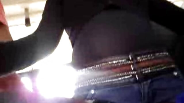 સ્વેલ્ટ બેબ સુઝી કેરિનાની સ્થિતિસ્થાપક ચૂત અને ગધેડા ઓપન બીપી સેક્સ ડબલ ડ્રિલ્ડ થાય છે