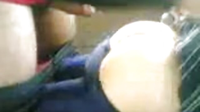 પગવાળું અને બીપી વીડીયો સેક્સ પાતળું હળવા વાળવાળું MILF રાઉન્ડ tits સાથે તેના સાથી મોટા ટોટી સવારી